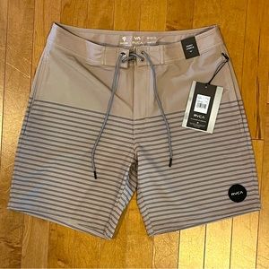 RVCA Curren Caples Signature Trunk Board Shorts Size 32 / 18” Length Men’s